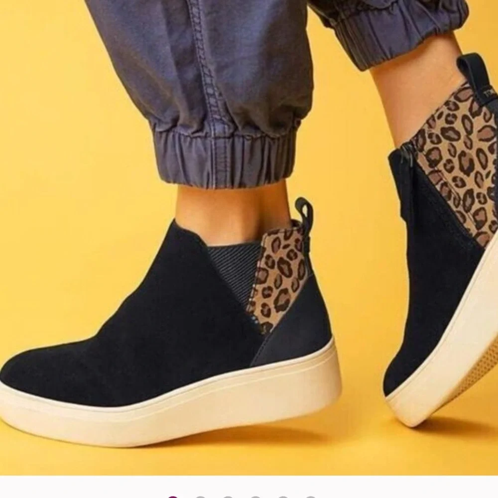 Toms Black Suede & leopard print women’s ‎ Jaime slip on shoes size 9.5 sneakers